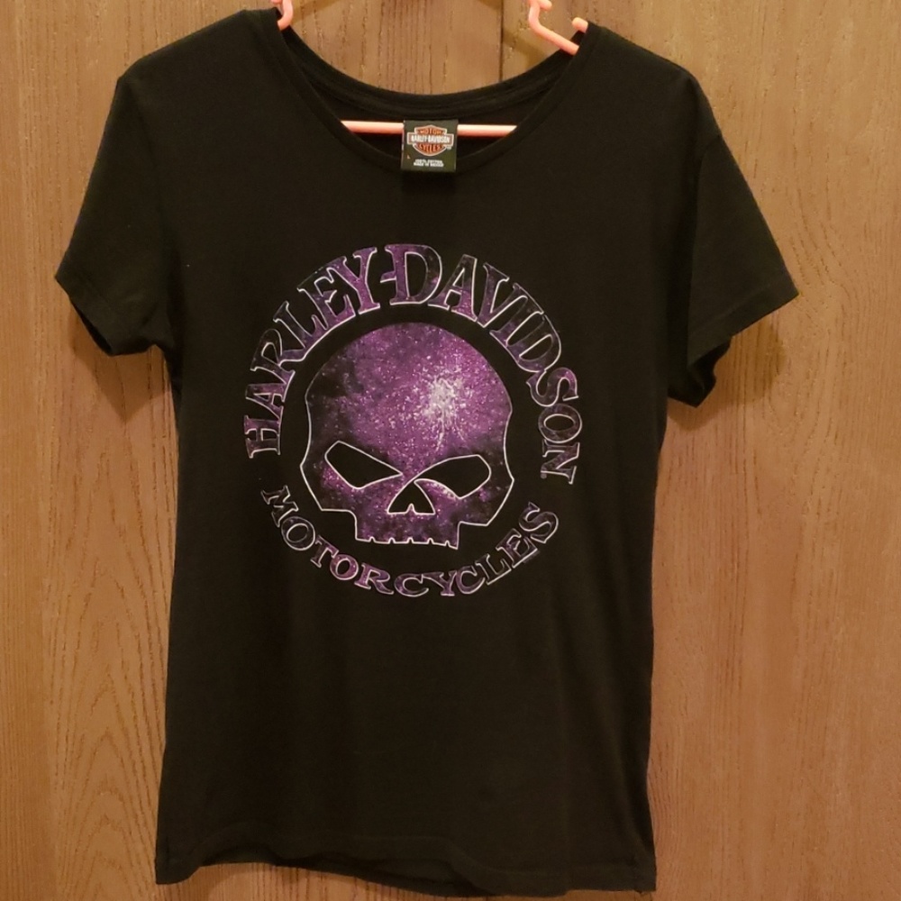 Womens Harley Davidson tshirt